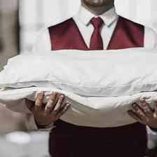 酒店跨界營銷應該怎么做?看看下面幾個案例